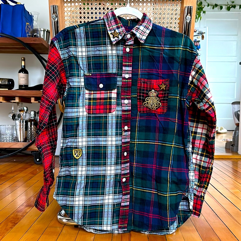 POLO RALPH LAUREN boyfriend fit long sleeve shirt.